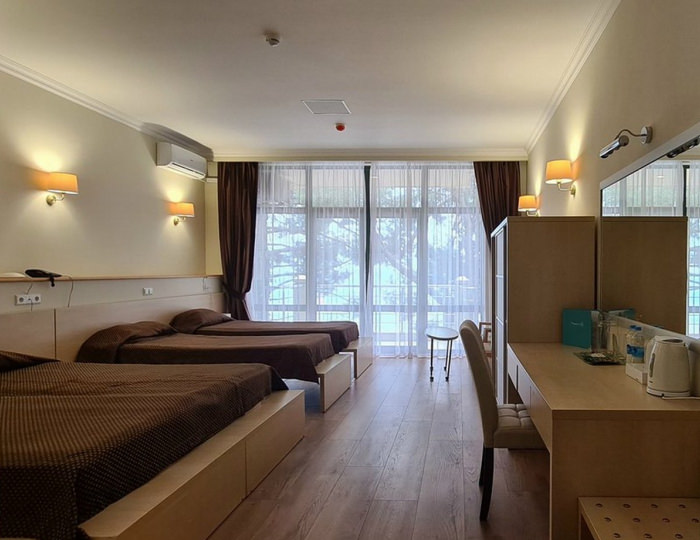 Комфорт + (отель «Аквапарк») - Комплекс «Миндальная роща»