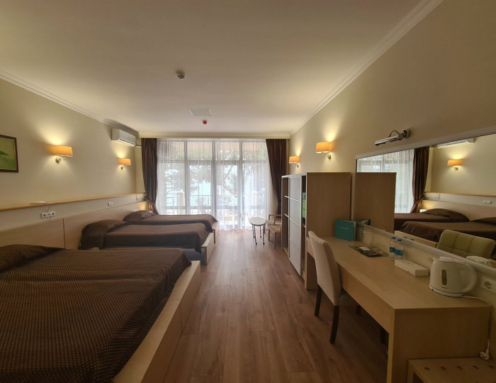 Комфорт + (отель «Аквапарк») - Комплекс «Миндальная роща»